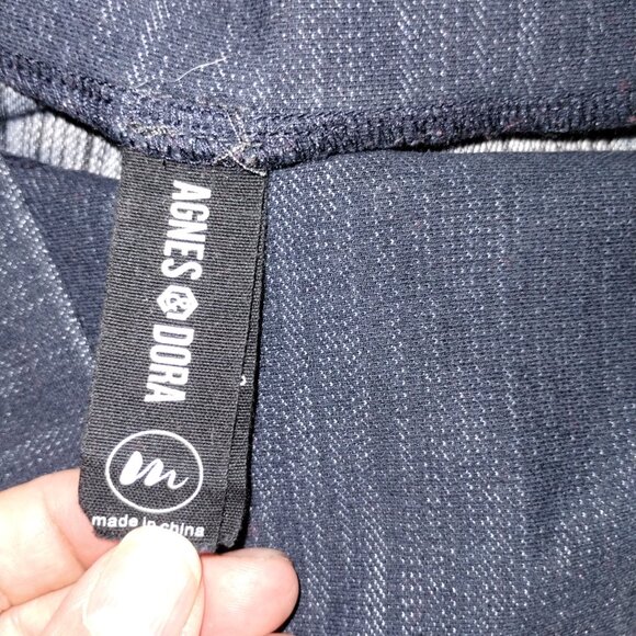 Agnes & Dora Jean Denim Blue Leggings size Medium - Picture 3 of 4